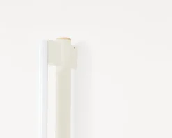 Frama Eiffel Single vägglampa, 100 cm, kräm