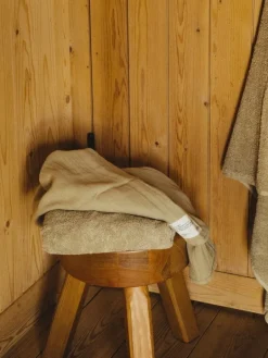 Frama Light Towel badhandduk, salviagrön