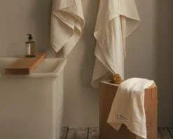 Frama Light Towel badlakan, benvit