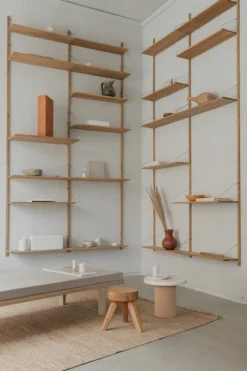 Frama Shelf Library vägghylla, hög