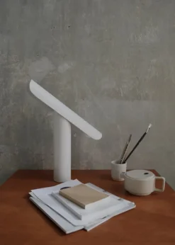 Frama T-Lamp bordslampa, vit