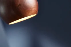 Frandsen Ball, pendellampa, 12 cm, valnöt