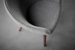 Fredericia Ditzel fåtölj, light grey - lackerad valnöt