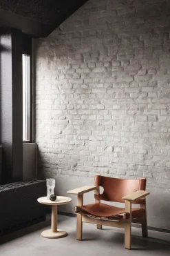 Fredericia Spanish Chair, konjaksfärgat läder - såpad ek