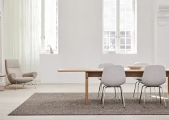 Fredericia Wegner Queen fåtölj, borstad krom - ljusbeige