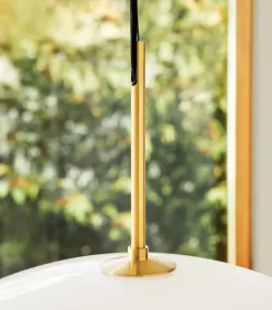 Fritz Hansen Clam pendellampa, 44 cm, opal