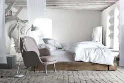 Fritz Hansen Kaiser Idell 6556-F golvlampa, vit