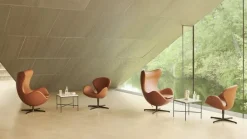 Fritz Hansen Planner MC330 soffbord, svart - Krämfärgad marmor