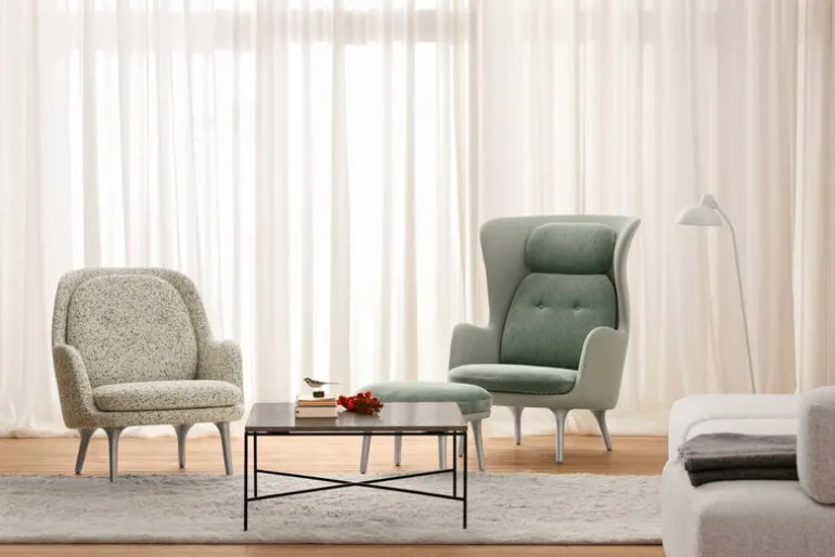 Fritz Hansen Planner MC320 soffbord, svart - marmor Cream