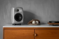 Genelec G Three (B) aktiv högtalare, RAW aluminium