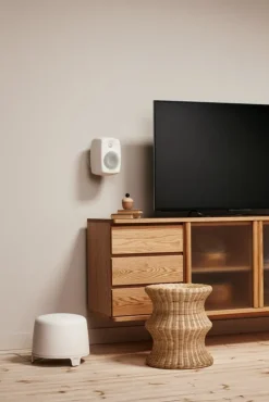 Genelec G Two (B) aktiv högtalare, vit