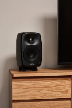 Genelec G Two (B) aktiv högtalare, svart