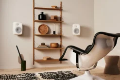 Genelec Väggfäste för G Three/G Four/G Five-högtalare, vit