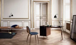 GUBI 62 Desk, valnöt - svart