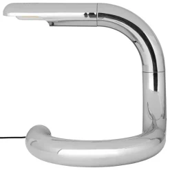 GUBI Aspide bordslampa, krom