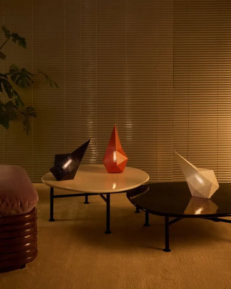 GUBI Bagdad bärbar lampa, internationell orange