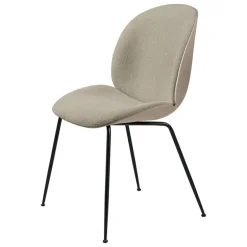 GUBI Beetle stol, matt svart - beige - Light Boucle 008
