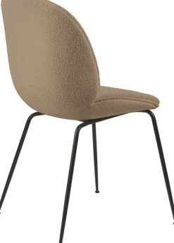 GUBI Beetle stol, svart stål - Light Boucle 03