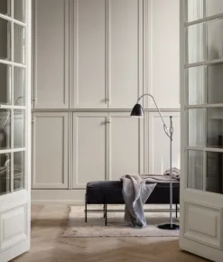 GUBI Bestlite BL3 golvlampa, S, krom