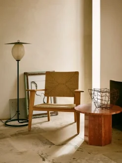 GUBI F-Chair Outdoor lounge stol, naturlig - teak