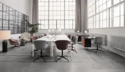 GUBI Gravity XL golvlampa, låg, svart marmor - kanvas