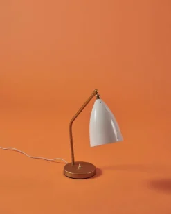 GUBI Gräshoppa bordslampa, alabaster vit, glansig