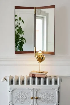 GUBI Multi-Lite bärbar bordslampa, mässing - mässing