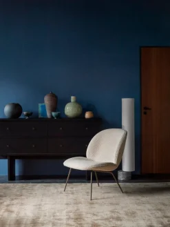 GUBI Private sideboard, svart / brunbetsad ek