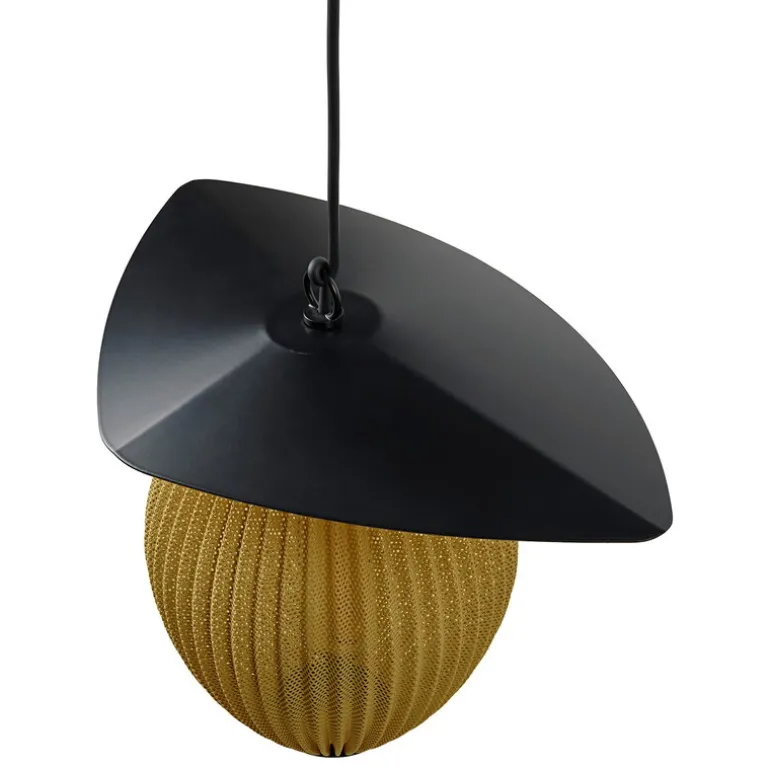 GUBI Satellite Outdoor pendellampa, 22 cm, svart - mustard gold