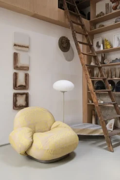 GUBI Stemlite golvlampa, 110 cm, dimbar, kiselgrå