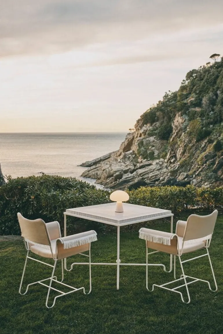 GUBI Tropique matbord, vit