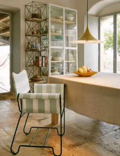 GUBI Tropique stol, klassiskt svart - Leslie Stripe 20