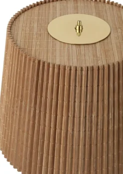GUBI Tynell 9205 bordslampa, mässing - bambu