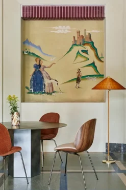 GUBI Tynell 9602 golvlampa, mässing - rotting