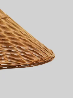 GUBI Tynell 9602 golvlampa, mässing - rotting