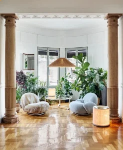 GUBI Tynell 1972 pendellampa, 90 cm, mässing - bambu