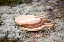 Hanna Saari Halikko rund skärbräda, ask