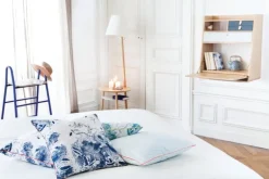 Hartô Gaston väggskrivbord, 80 cm, ek - mässing - petrolblå