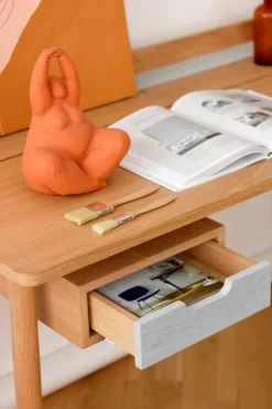 Hartô Honoré skrivbord, ek - vit