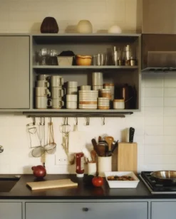 Hasami Porcelain Tallrik, 145 mm, glansig grå