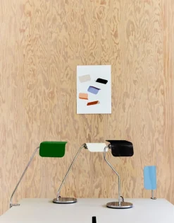 HAY Apex bordslampa, järnsvart