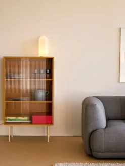 HAY Colour Cabinet med glasdörrar, hög, gul