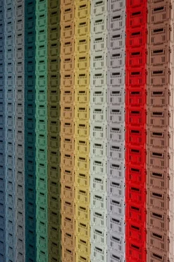 HAY Colour Crate, S, återvunnen plast, off-white