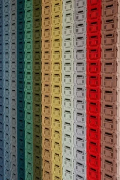 HAY Colour Crate, S, återvunnen plast, oliv