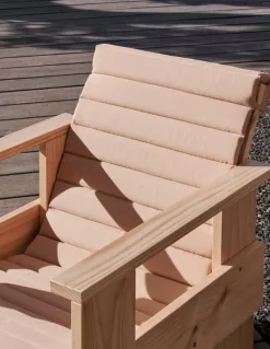 HAY Crate fåtölj, lackad furu