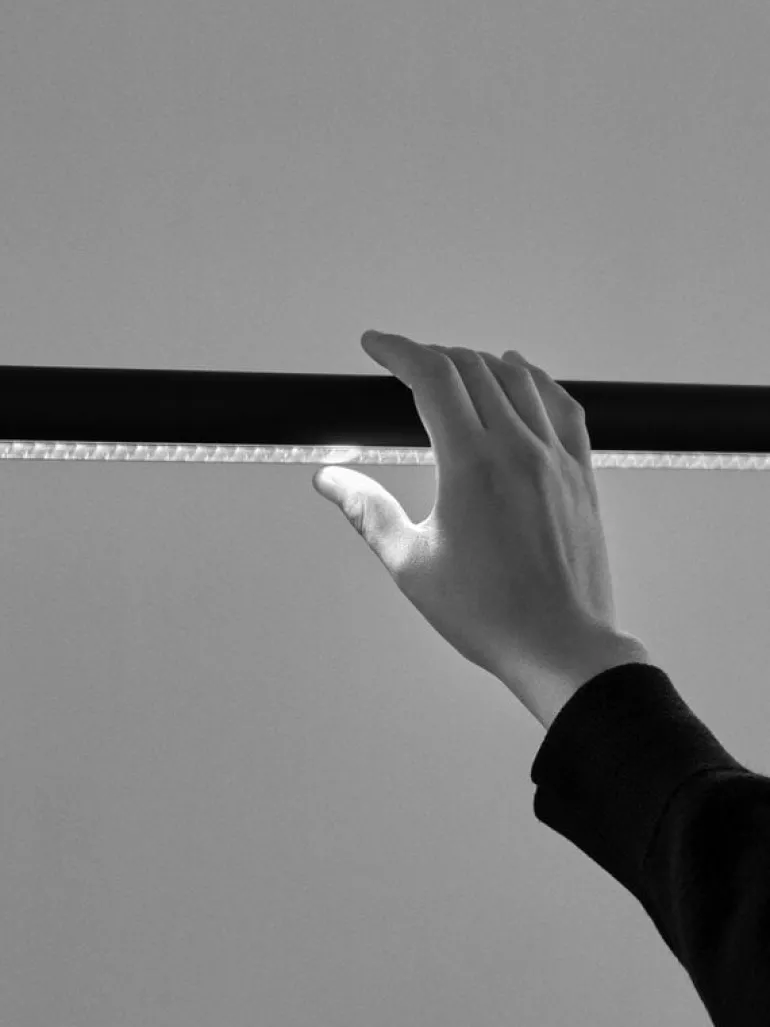 HAY Factor Linear taklampa, Diffused 1500, mjuk svart