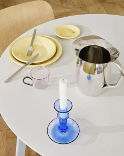 HAY Flare medium ljusstake, ljusblå med röd kant