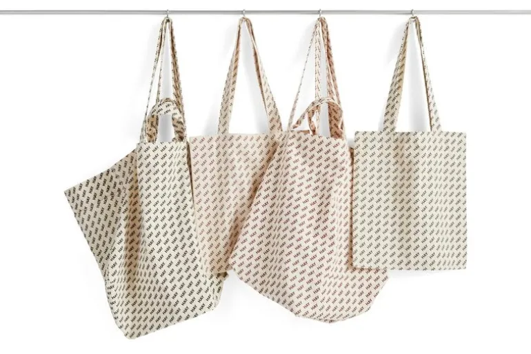 HAY HAY Logo toteväska, svart