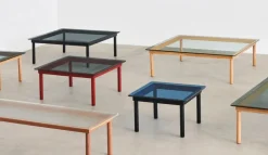 HAY Kofi bord 80 x 80 cm, lackad valnöt - klarglas