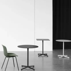 HAY Neu bord fyrkantigt, träkol